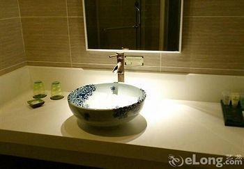 Beijing Phoenix Tree Hotel Daxing  Экстерьер фото